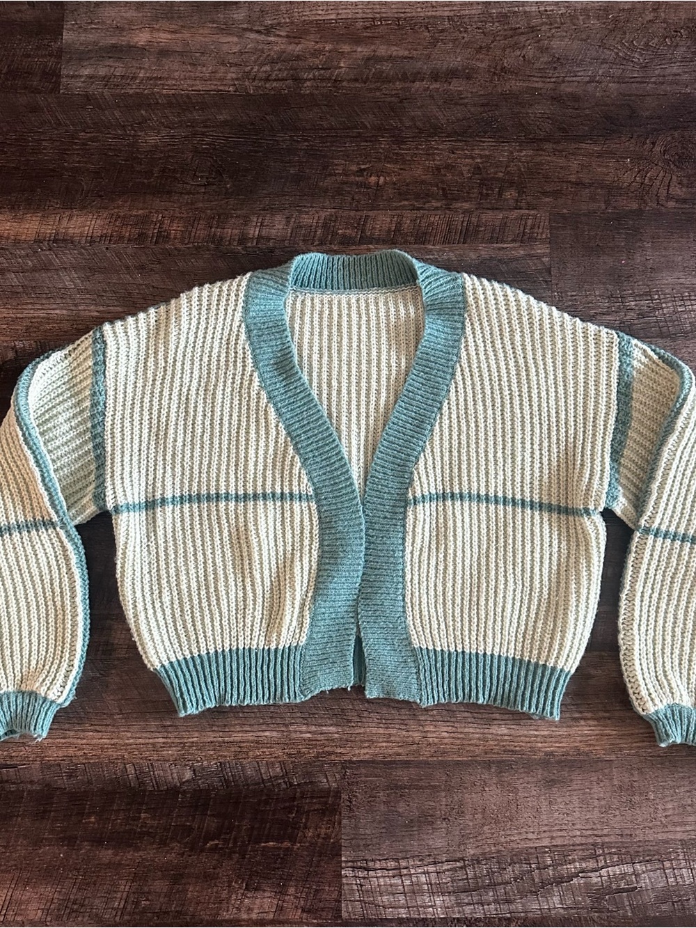 Cropped Light Green and Teal Ribbed Knit Cardigan Sweater